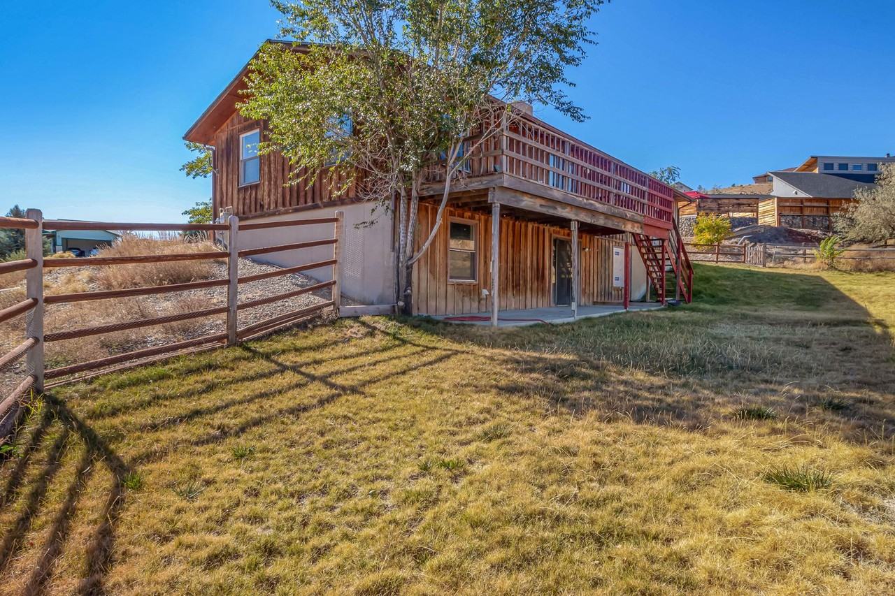 2708 Sierra Vista Rd - Photo 6 of 47