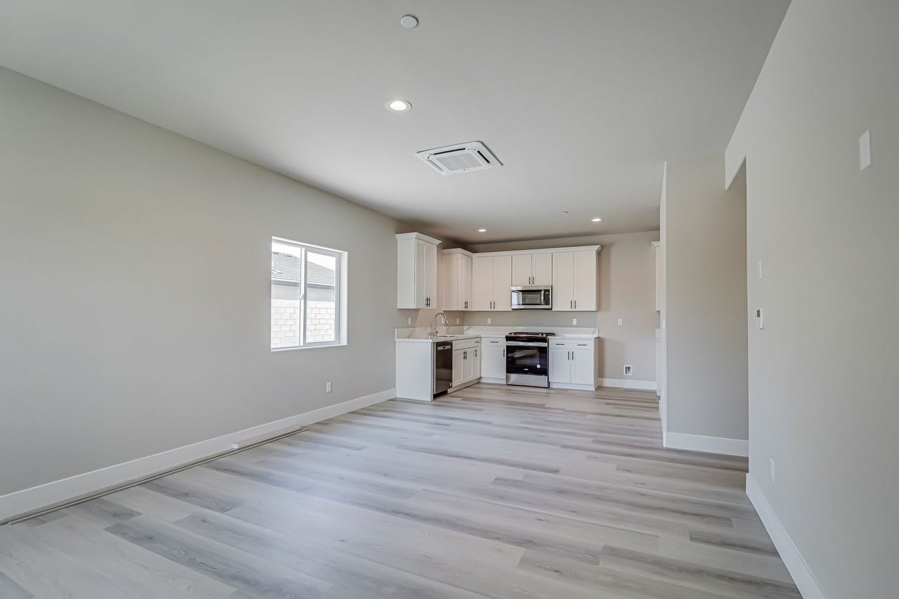 5216 5216 Hawkwatch Ln - 5216 Hawkwatch Ln #A - Photo 3 of 15