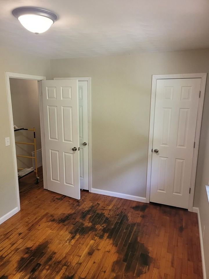 105 Elliott Dr - Photo 7 of 17