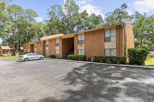 1810 Nw 23rd Blvd #201 - Photo 1 of 1