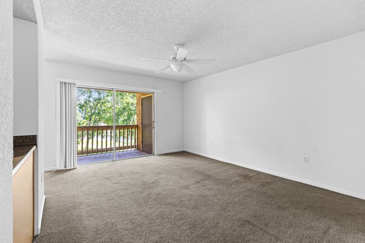 1810 Northwest 23rd Boulevard #201 - Photo 5 of 29