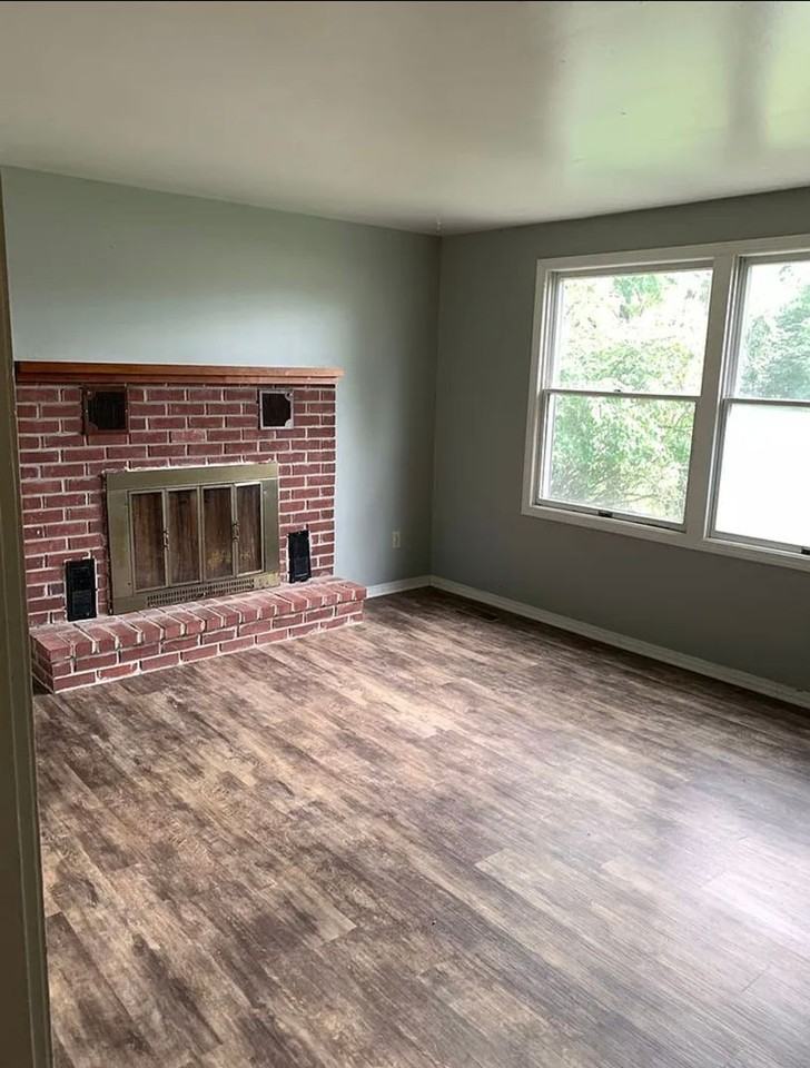 403 S Mitchell St - Photo 5 of 5