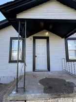 133 SE 45th St - Photo 1 of 1