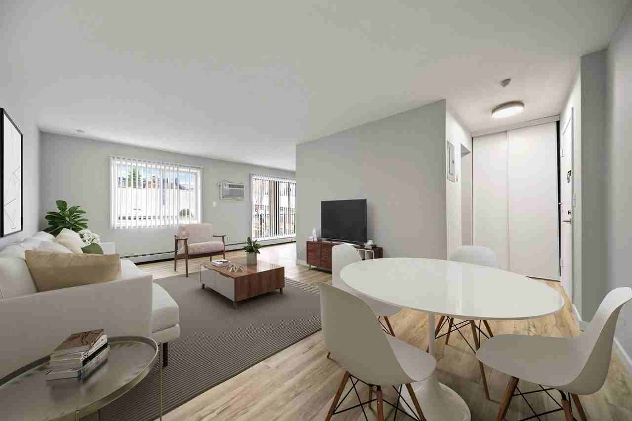 Zola Apartments - Photo 4 of 32