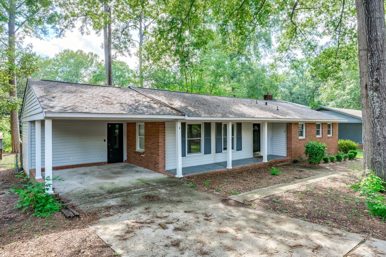 3414 Bush River Rd - Photo 4 of 28