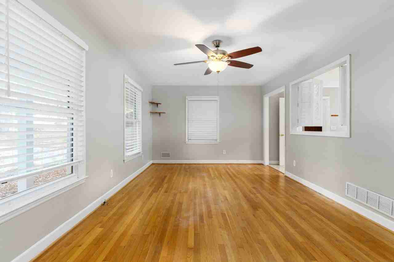 3414 Bush River Rd - Photo 6 of 28