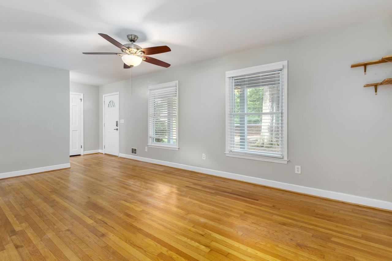 3414 Bush River Rd - Photo 7 of 28