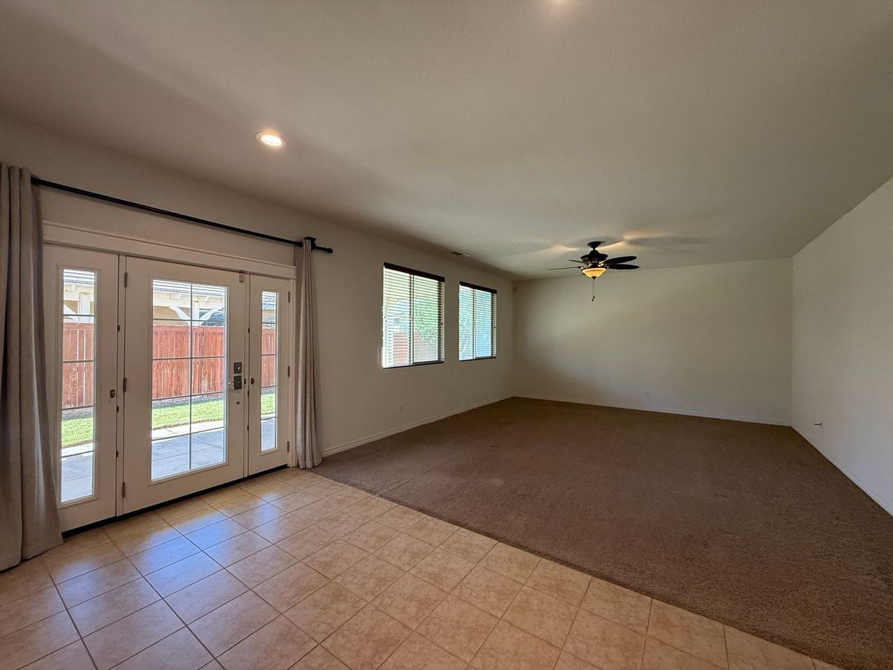 3014 Perdot Ave - Photo 6 of 26