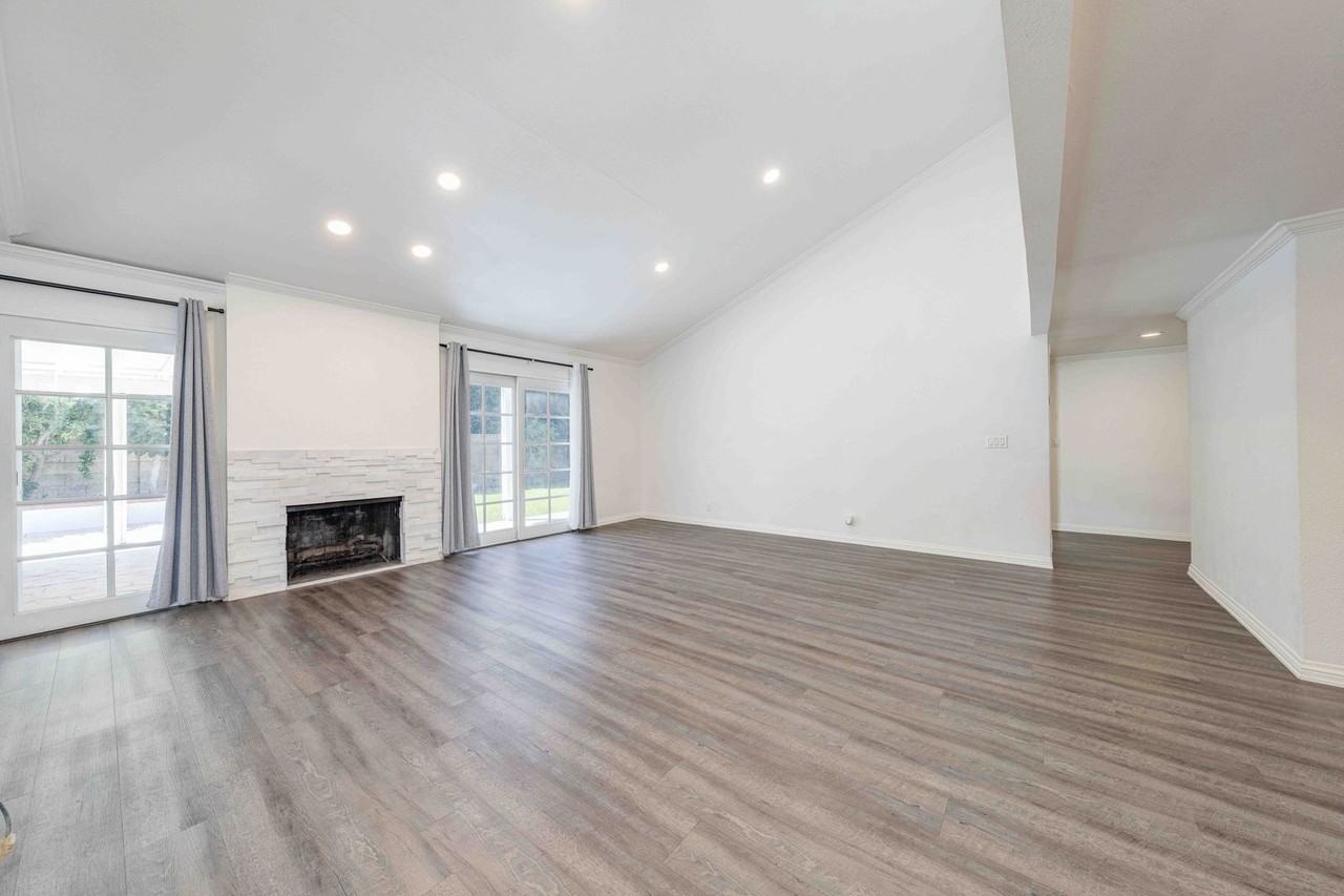 3518 3518 Ramona Drive - LEASING ONLY - Photo 2 of 21