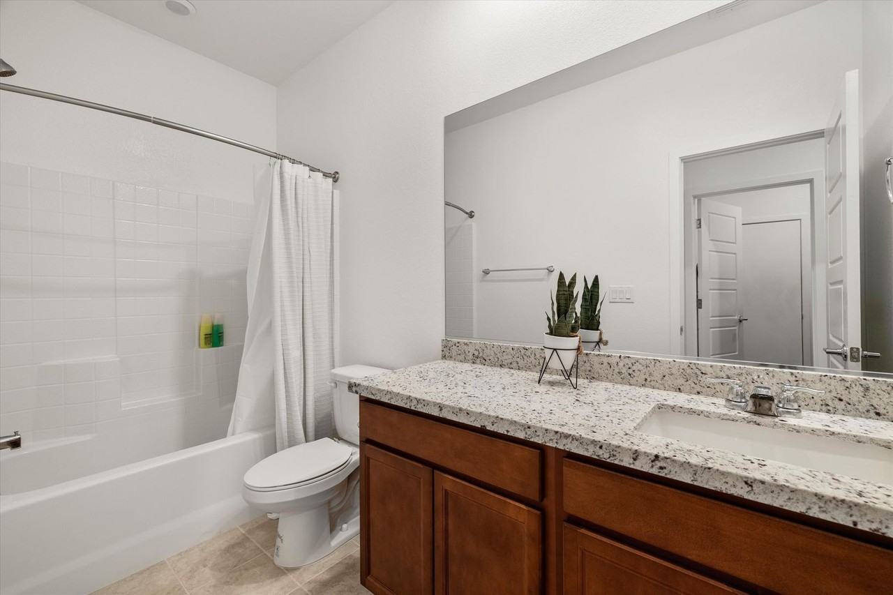 6011 Trevano Ave - Photo 7 of 30