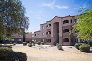 featured image of 915 West Alta Vista Road