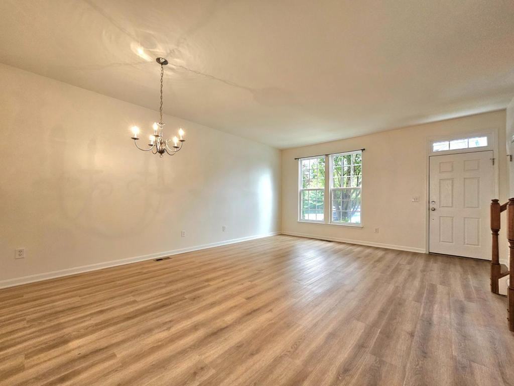 15330 Elizabeth Burbage Loop - Photo 3 of 28