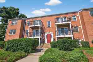 featured image of 9483 Fairfax Boulevard