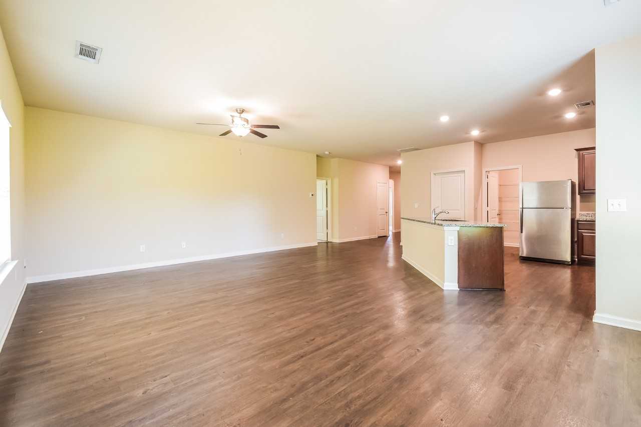 133 Innis Brook Cir - Photo 5 of 17