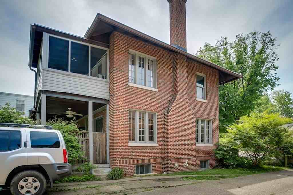 1509 Gallatin St Nw - Photo 7 of 35