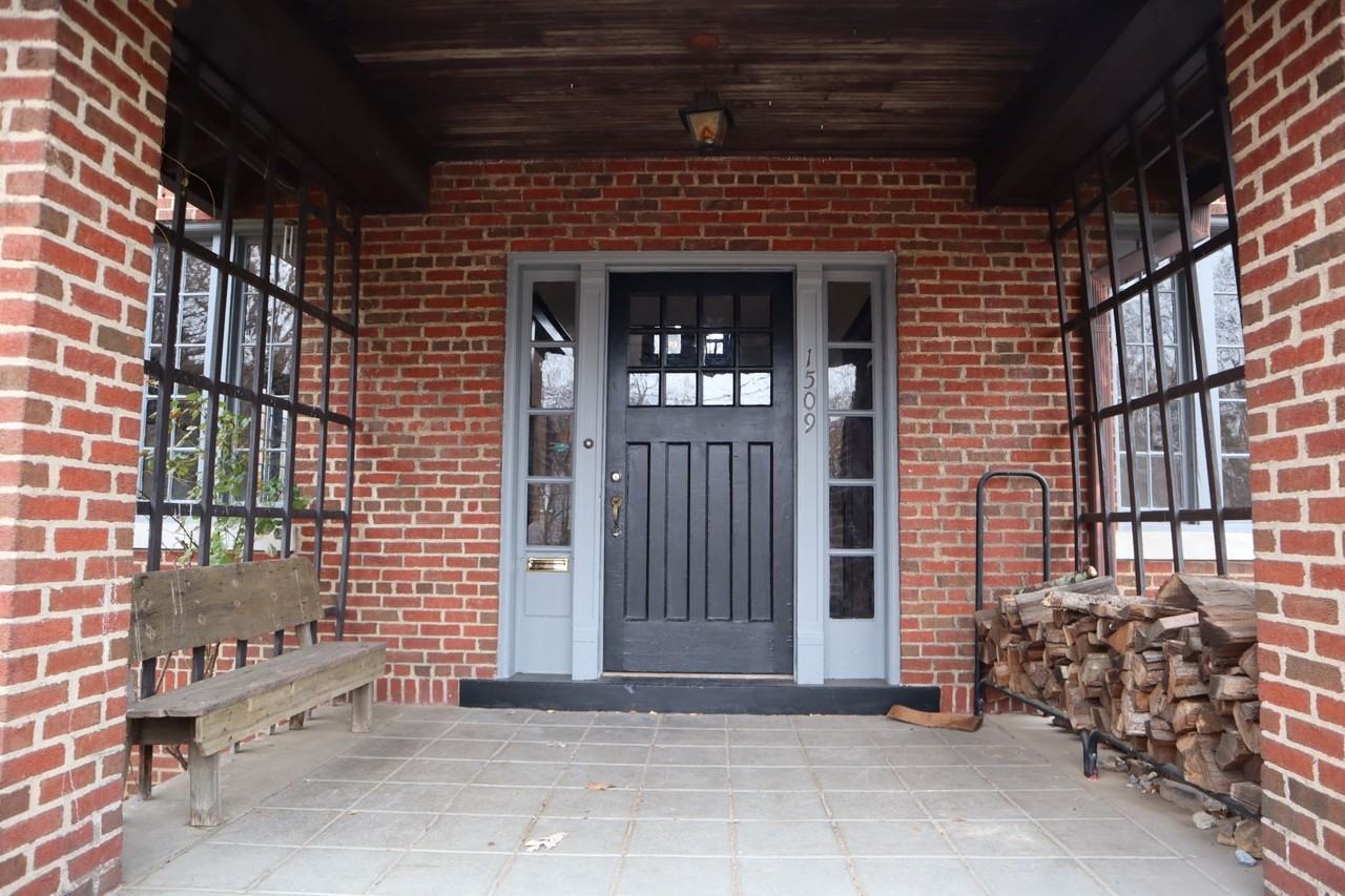 1509 Gallatin St Nw - Photo 2 of 35