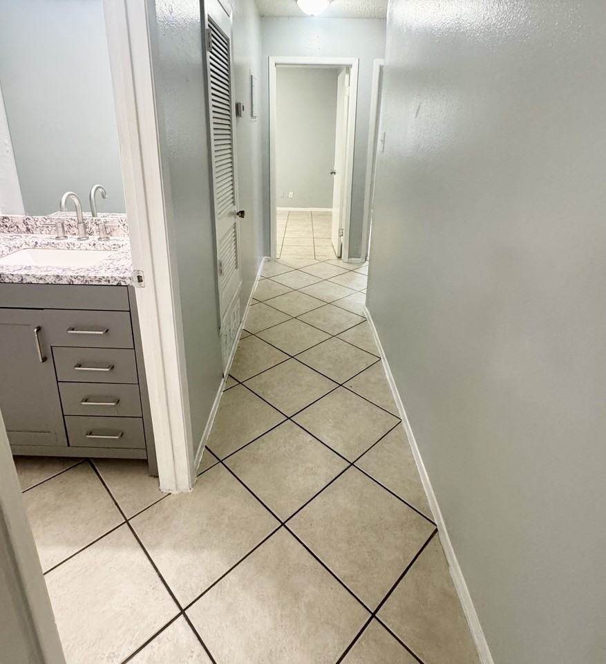 108 Cockerham St #B - Photo 5 of 12