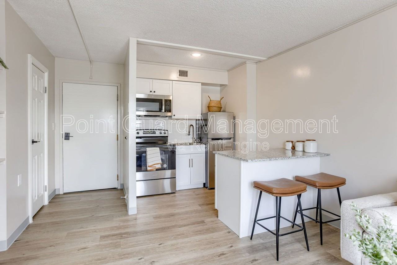 7300 Graceland Drive #201 - Photo 3 of 30