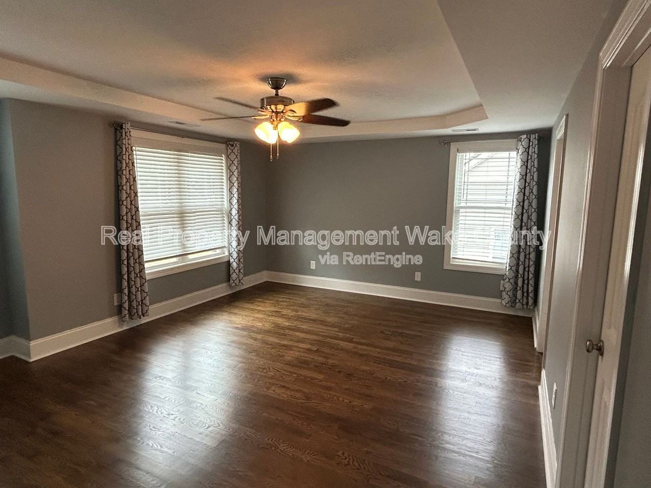 5412 Robbins Dr - Photo 7 of 45