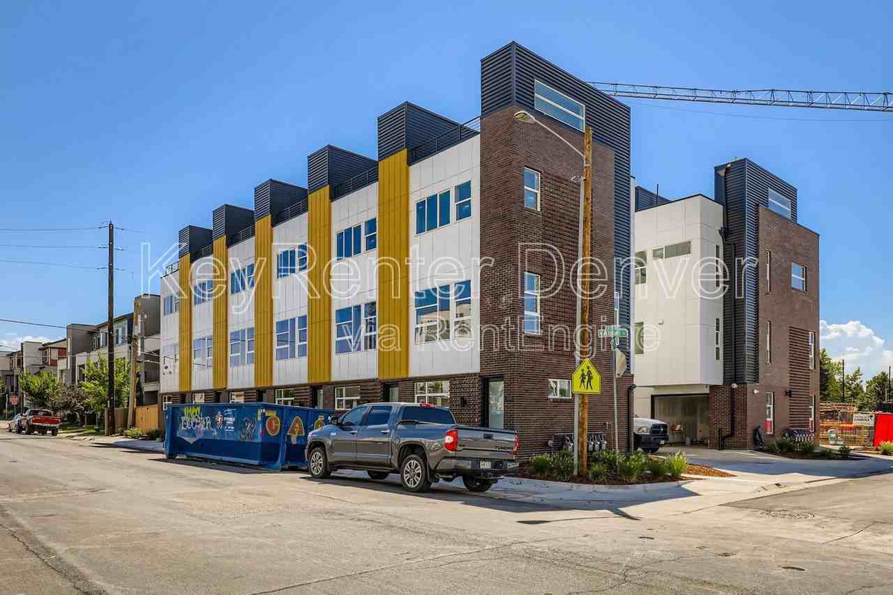 4100 E Warren Ave #1 - Photo 3 of 40