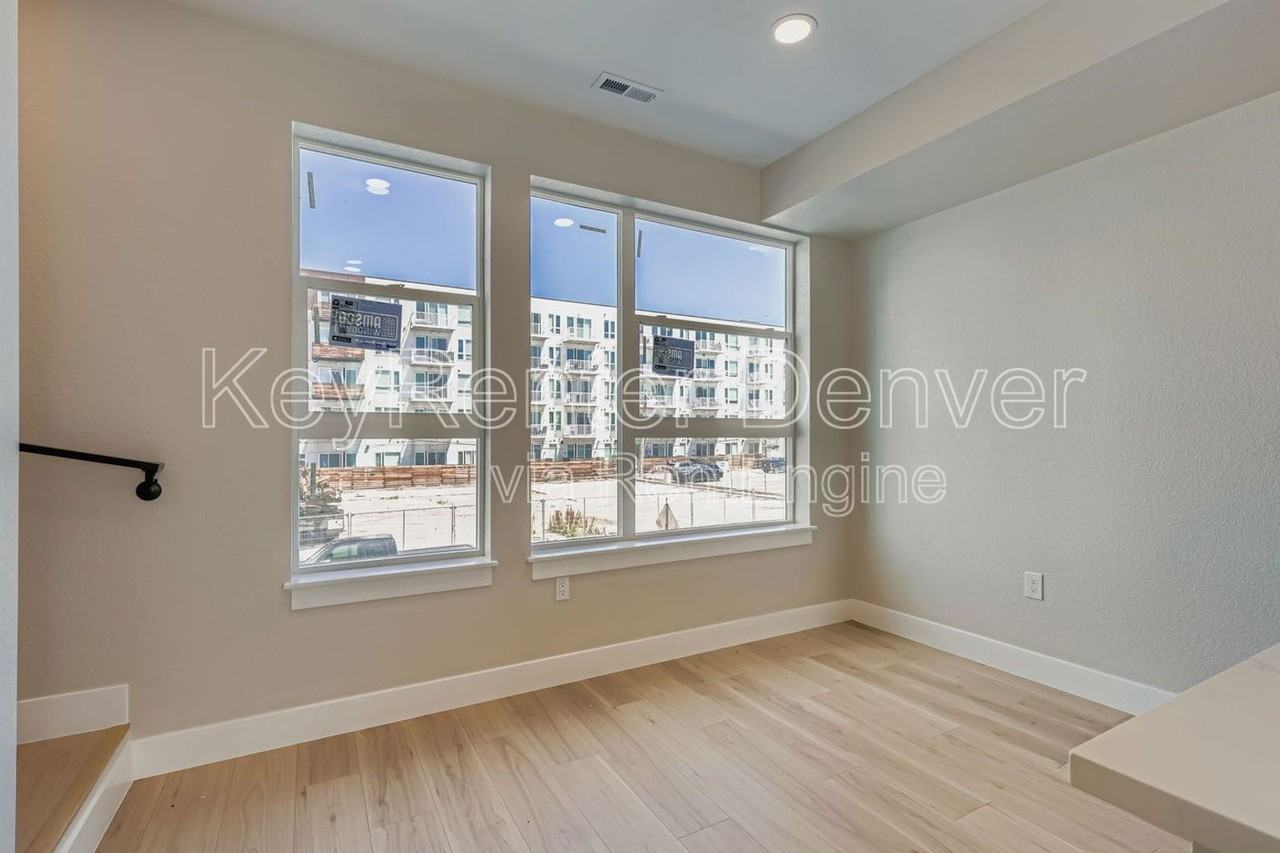 4100 E Warren Ave #2 - Photo 5 of 37