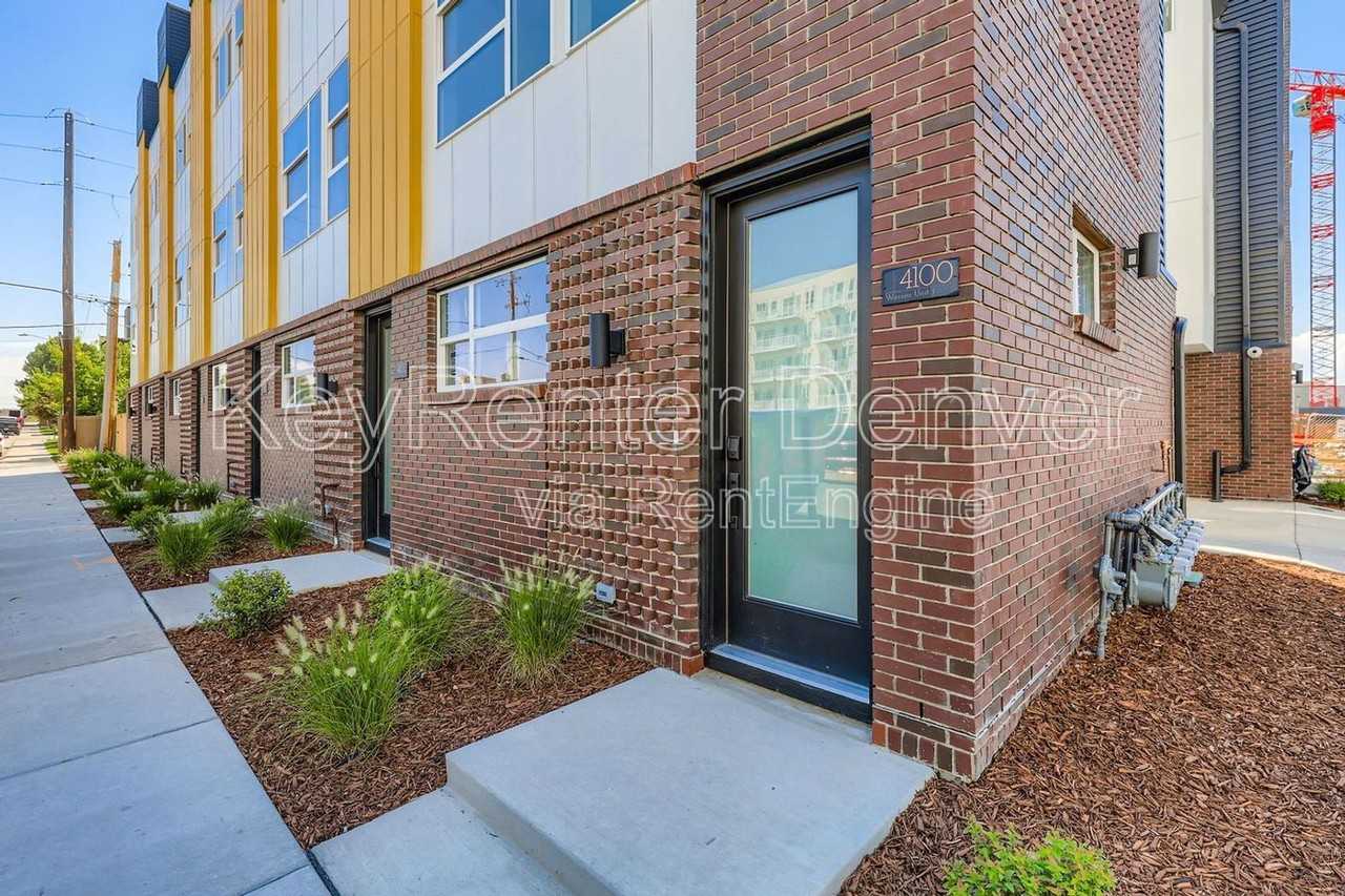 4100 E Warren Ave #4