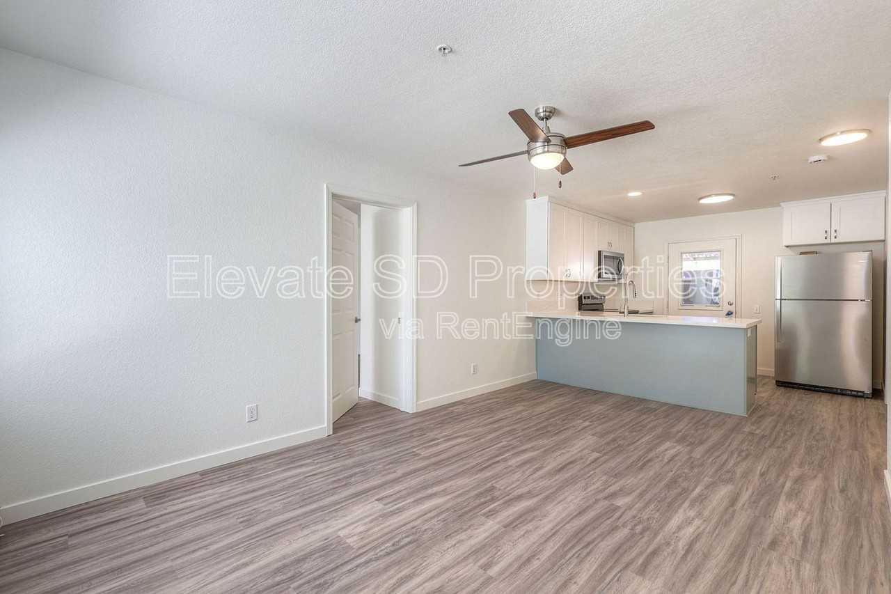 9430 Winter Gardens Blvd #11 - Photo 3 of 19