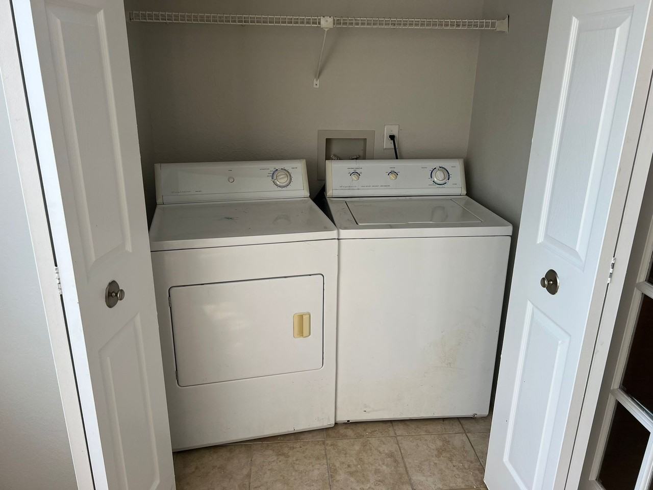 5156 Conroy Rd #1 - Photo 4 of 44