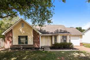 4295 Rosswood Dr - Photo 1 of 1
