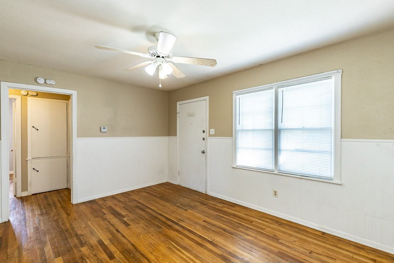 5010 38th St - Photo 3 of 12
