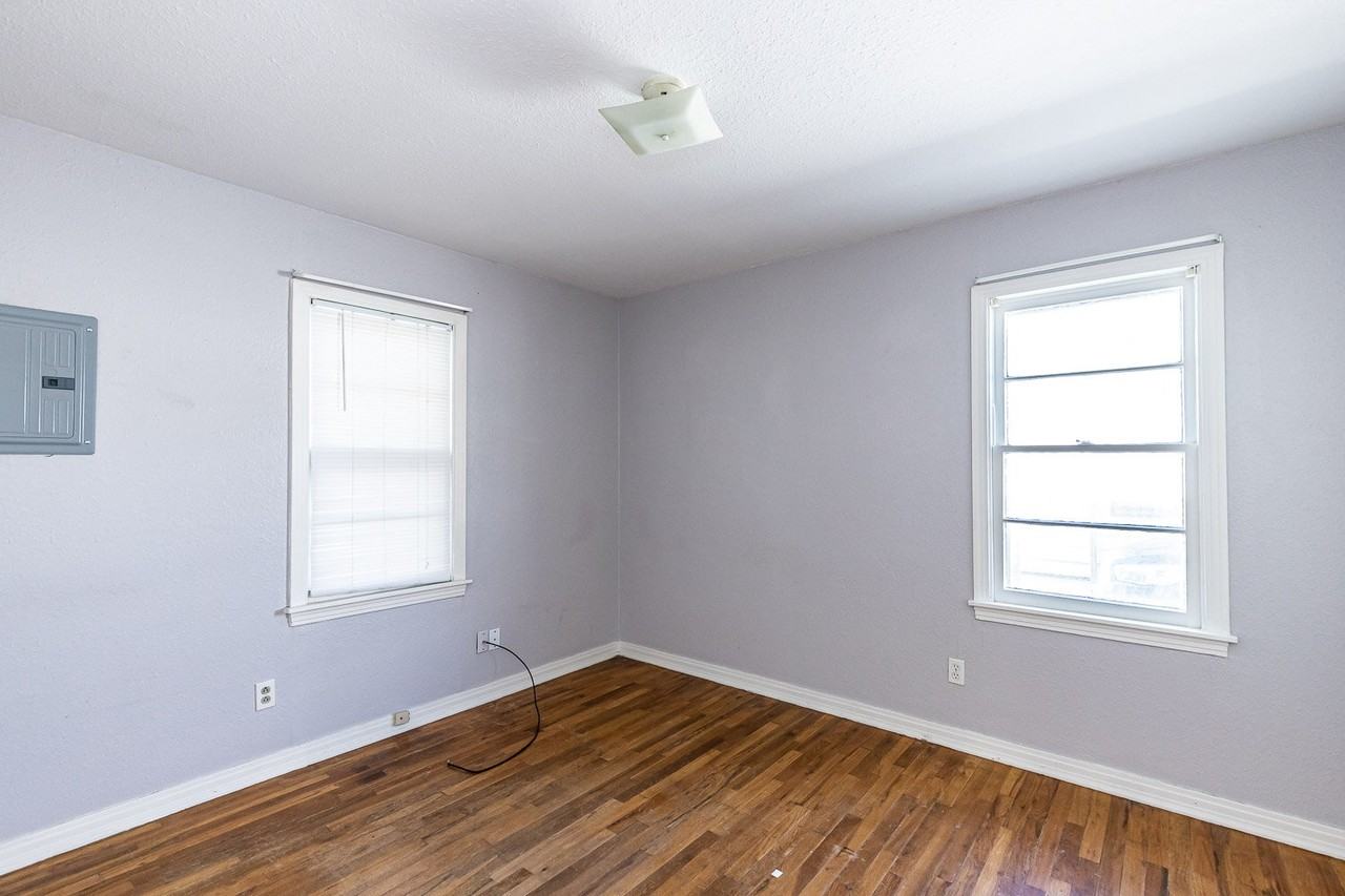 5010 38th St - Photo 6 of 12