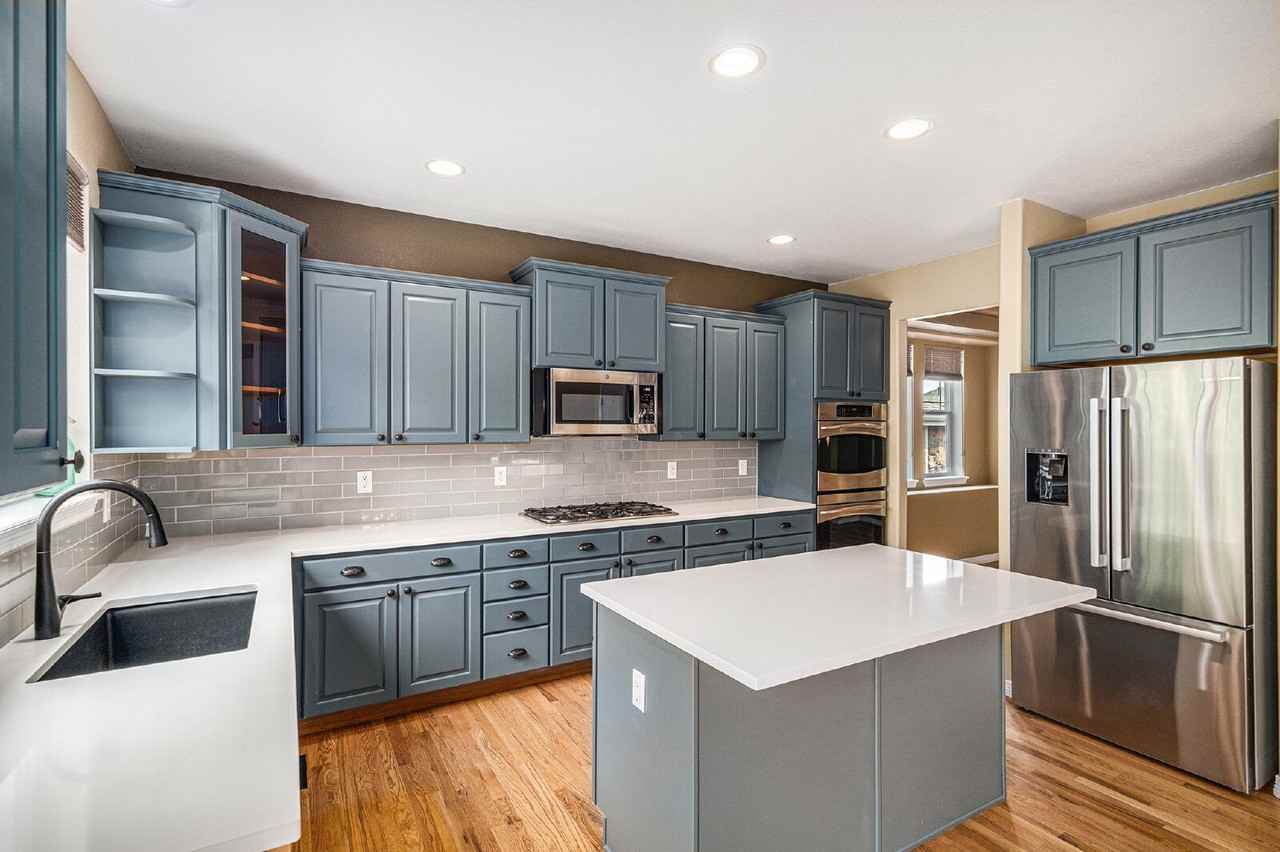 8699 S Addison Way - Photo 4 of 19