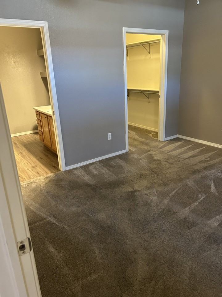 12711 Colorado Blvd - Photo 7 of 15