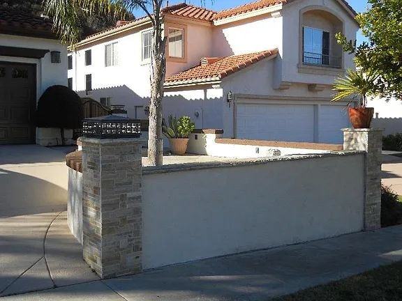 Aspen View Dr - Photo 2 of 42