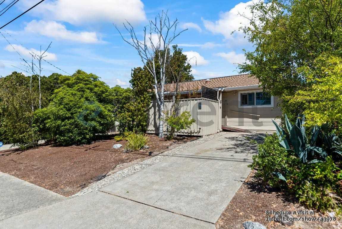 926 Allview Ave - Photo 2 of 29