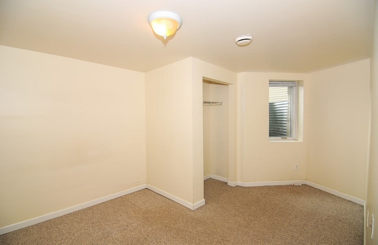 1015 13th Ave Se #2 - Photo 6 of 12