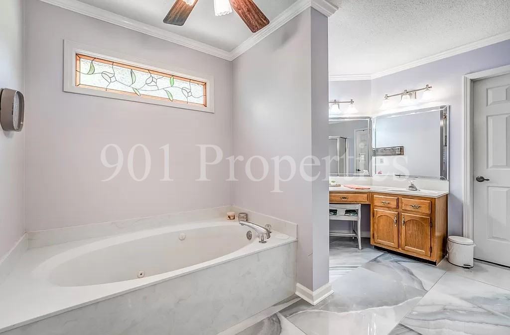 5981 Diplomat Pl - Photo 7 of 20