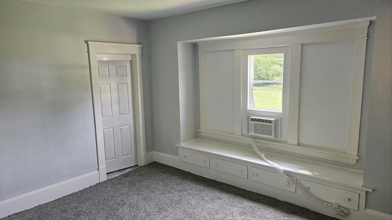 497 E 126th St - Photo 6 of 10