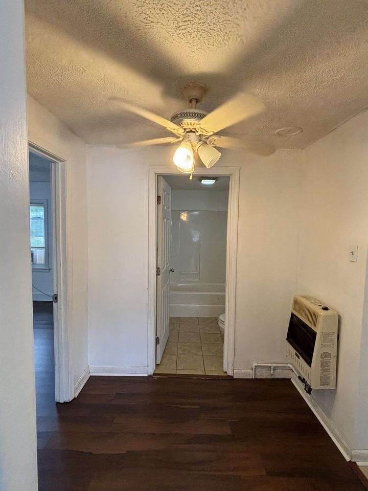 508 Wallace Avenue #1 - Photo 3 of 17