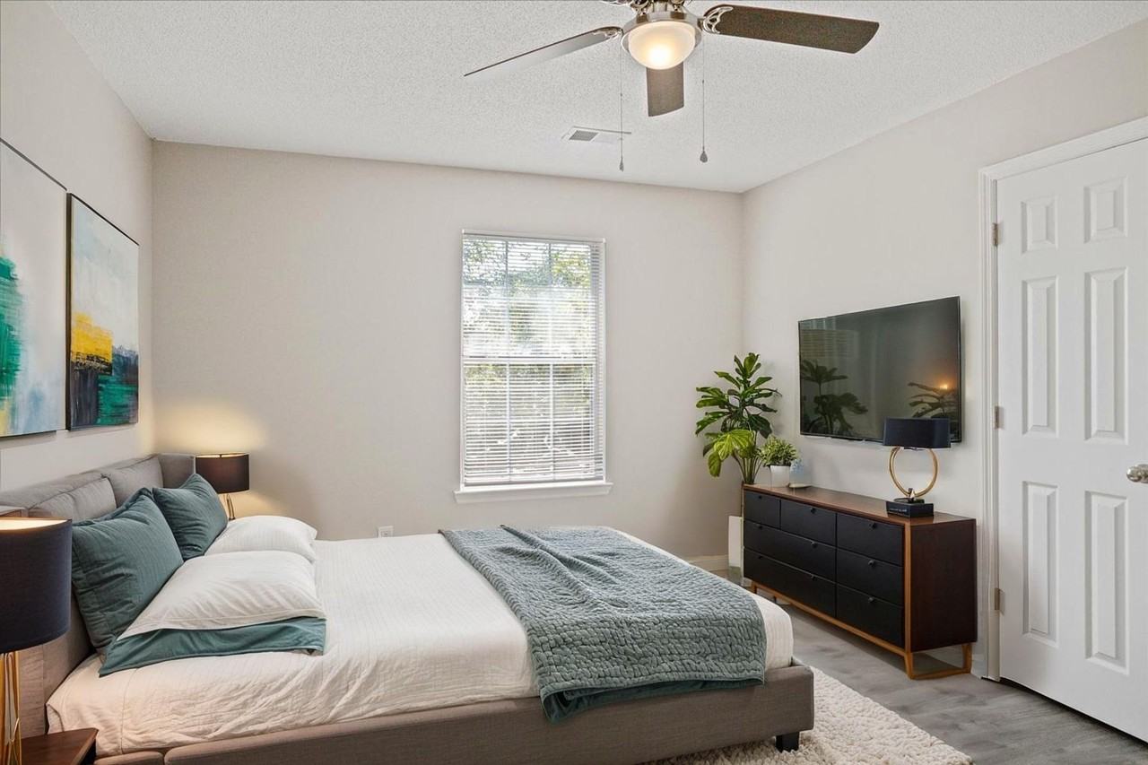 Briarwood Apartments - Photo 3 of 15