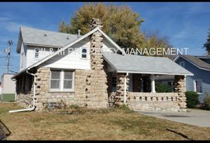 236 W 73rd Ter - Photo 1 of 1