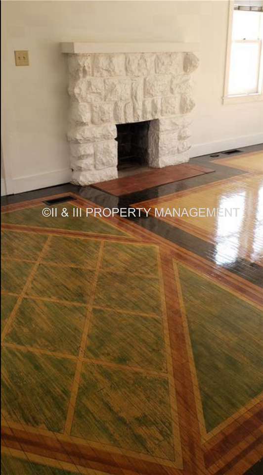 236 W 73rd Ter - Photo 4 of 12