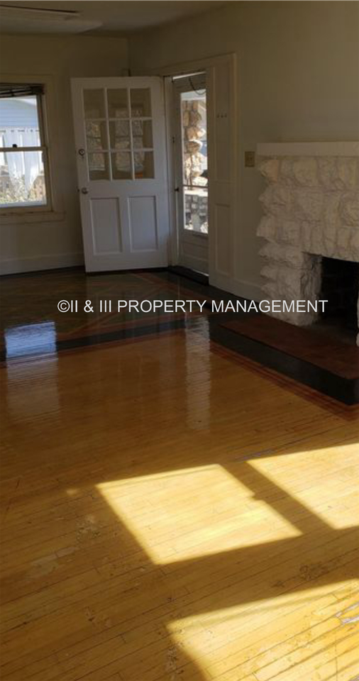 236 W 73rd Ter - Photo 2 of 12