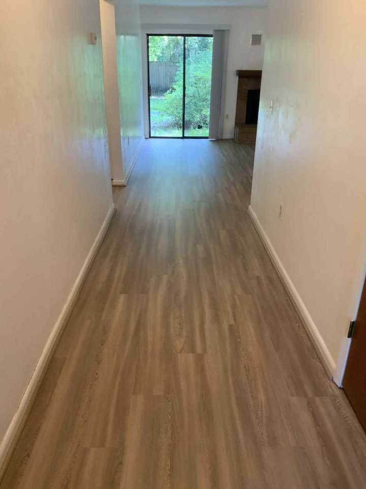 7211 Sw 18th Pl #NA - Photo 2 of 12