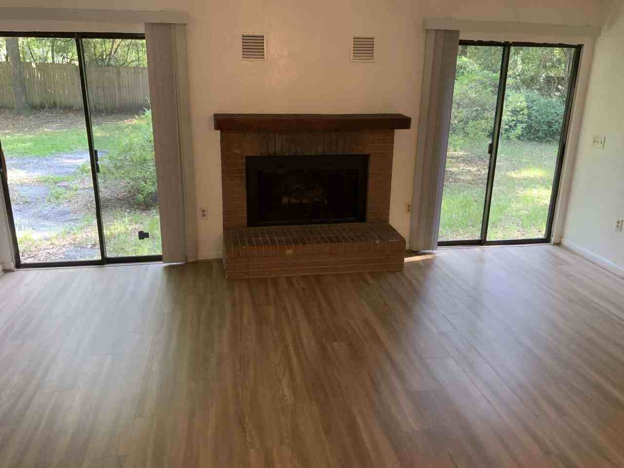 7211 Sw 18th Pl #NA - Photo 3 of 12