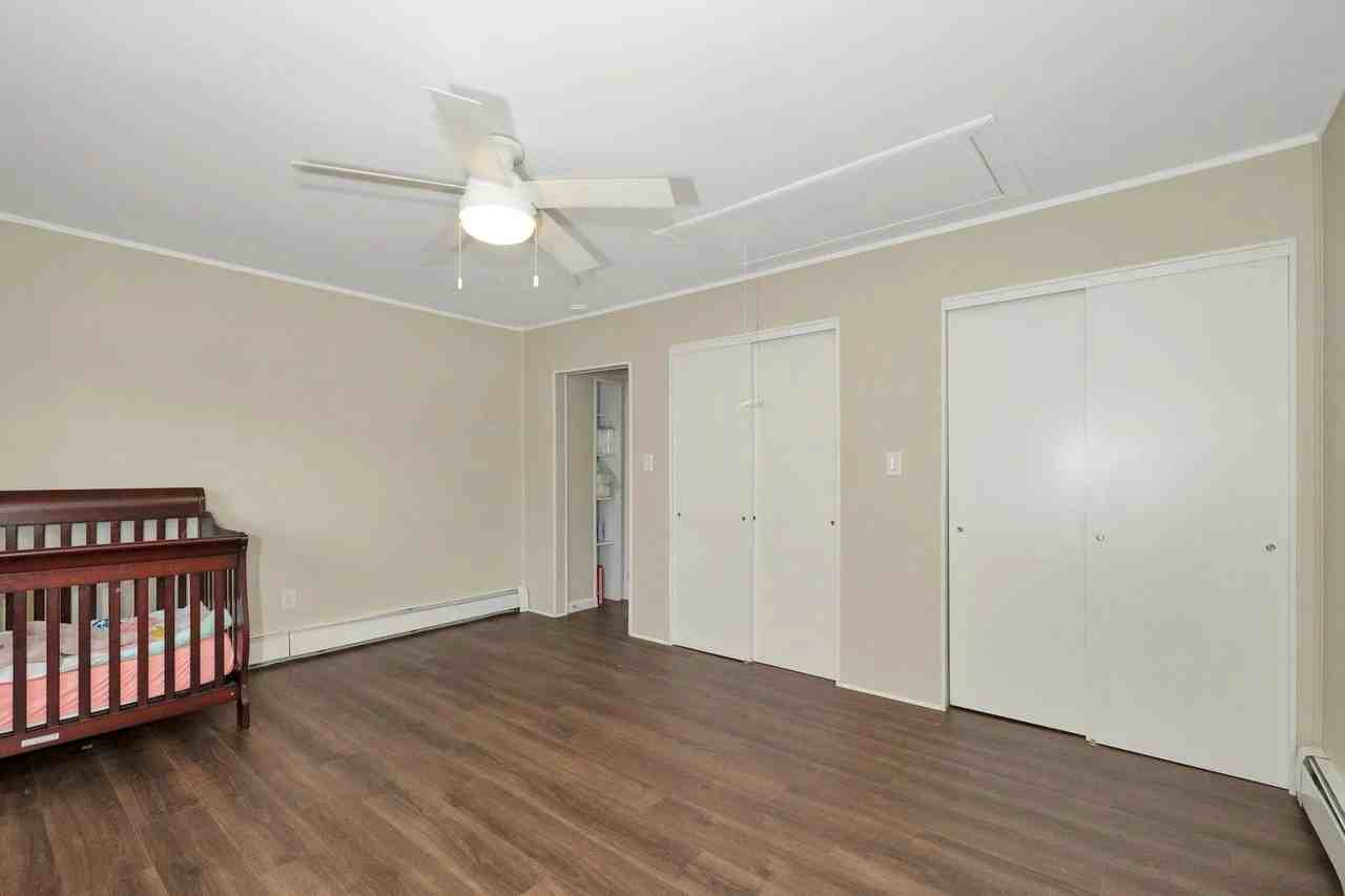 19 Conger Ave #2 - Photo 4 of 14