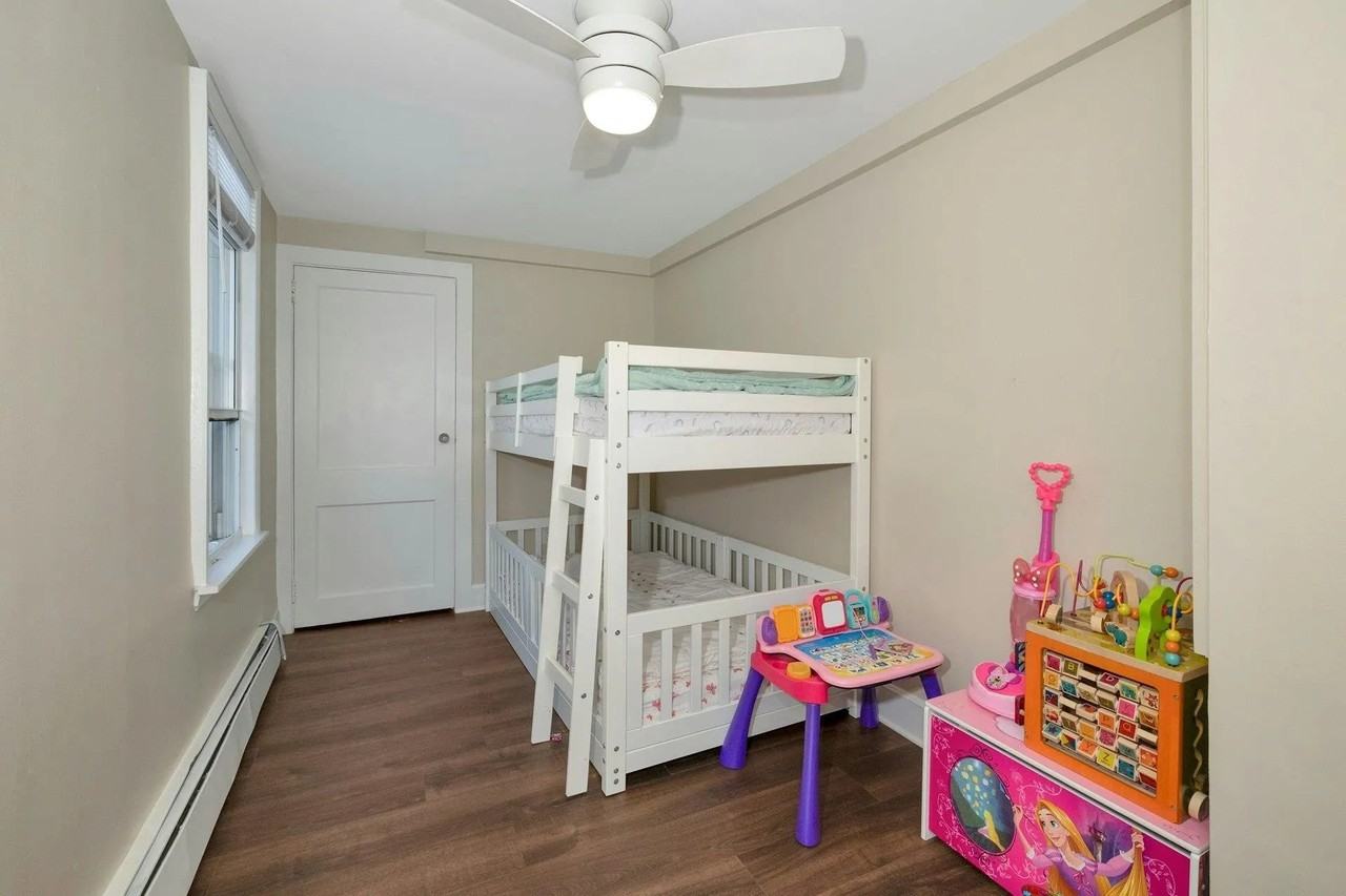 19 Conger Ave #2 - Photo 5 of 14