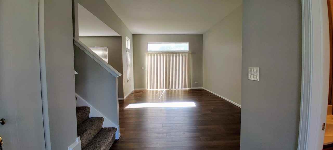 2301 Carpenter Ave #NA - Photo 2 of 13