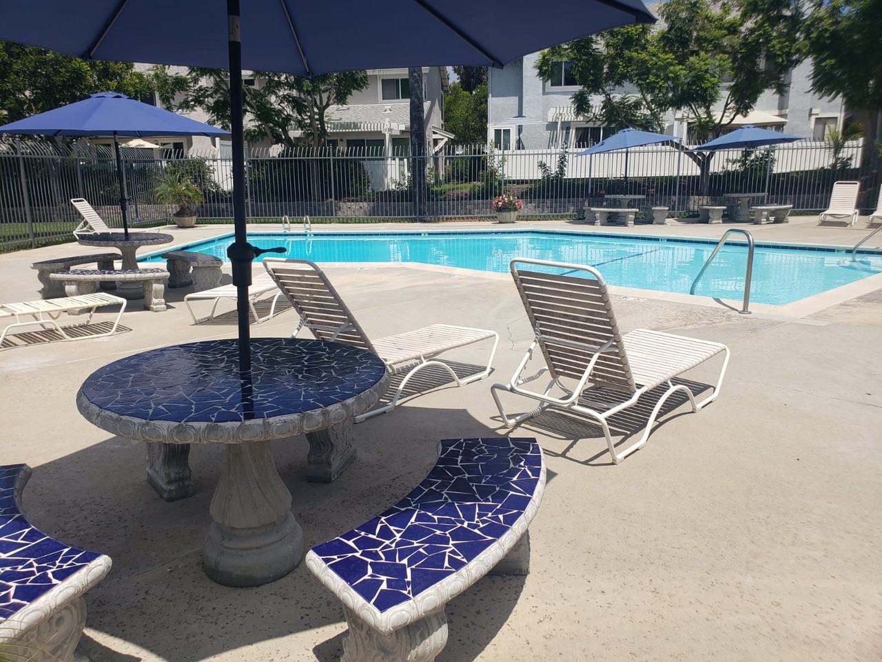 406 Windjammer Cir #1 - Photo 2 of 10