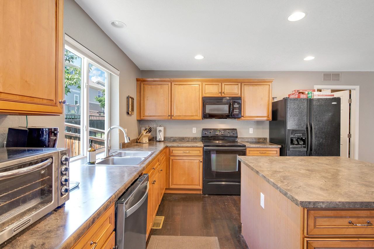 3758 Dinosaur St #NA - Photo 7 of 28